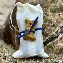 Load image into Gallery viewer, Adorable Dog's Insect Repelling Shampoo Bar - Super Dog